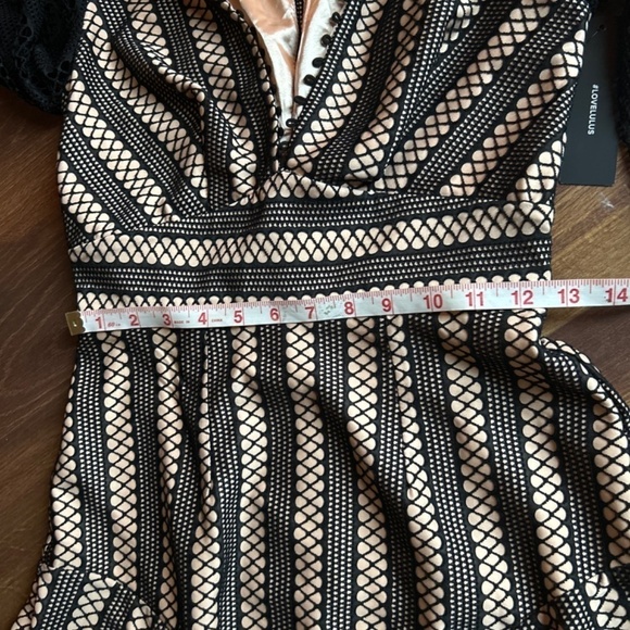 LULU'S Lace Mesh Long Sleeve Mini Dress Size XS - Picture 7 of 11